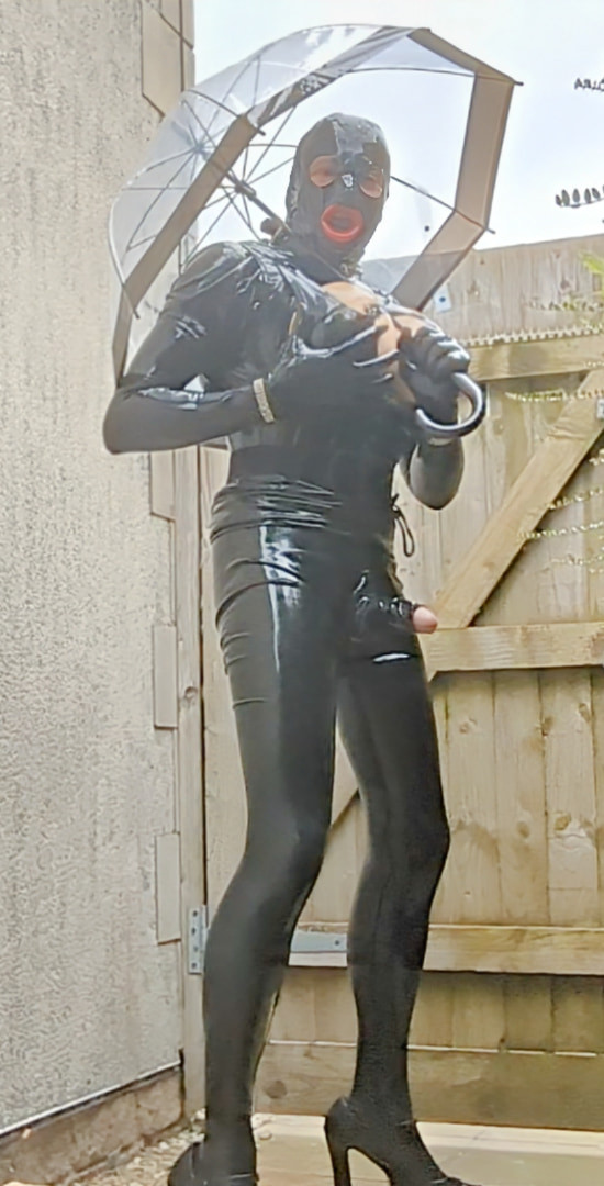 Alison in rubber #43