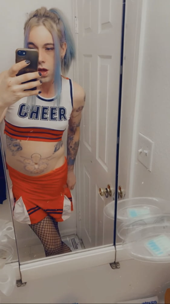 Hot Cheerleader #22