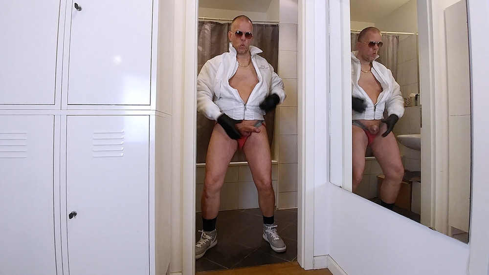 Alpha Sports Hunk Berlin 7 (Cumshots XL) #11