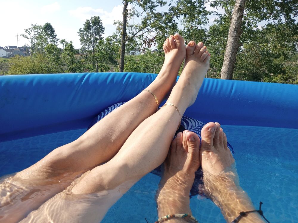 Pool Footsie #6