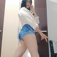 Sakura Nakamura pantaloni scurți în blugi și pantaloni scurți sală de sport 
