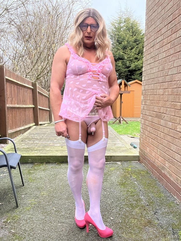 Amateur Crossdresser Kellycd2022 sexy milf outdoor stockings #16