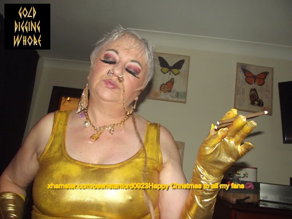 GOLD SLUT 2018 #3