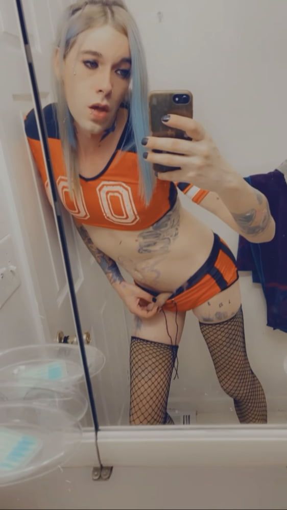 Sexy Sports Babe #38