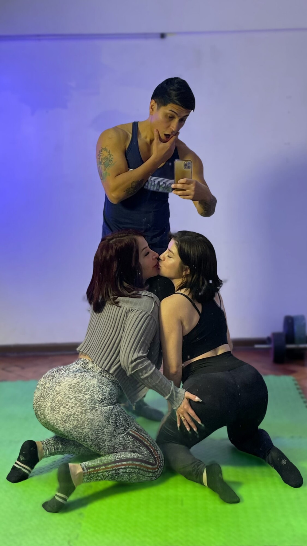 Trio AMATEUR con DOS LATINAS TETONAS 🫣 #2