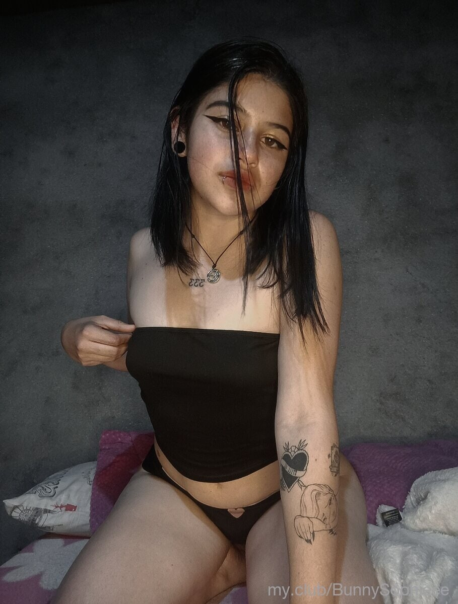 Free Sophie  Photos #8