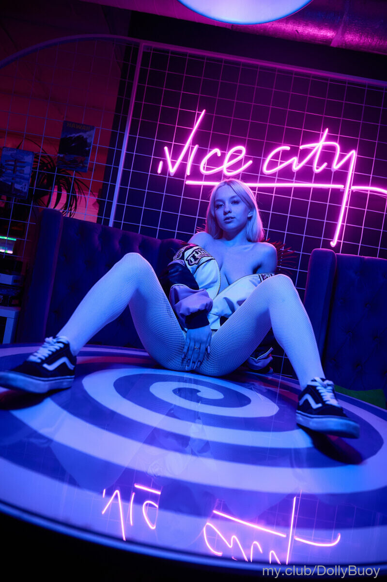 Ellie Dolly Free Photos #15