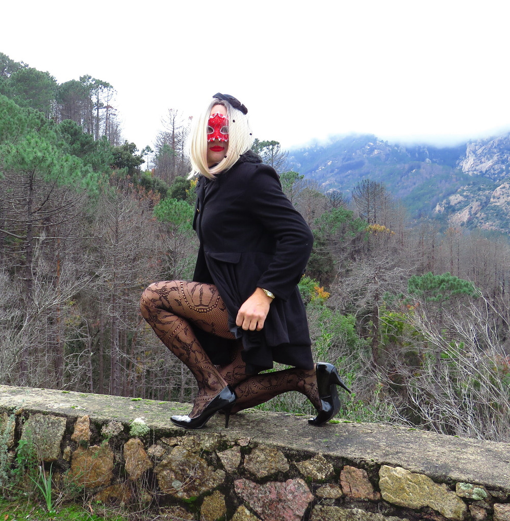 Frill of Lace Pantyhose. Kinky Blonde. #21