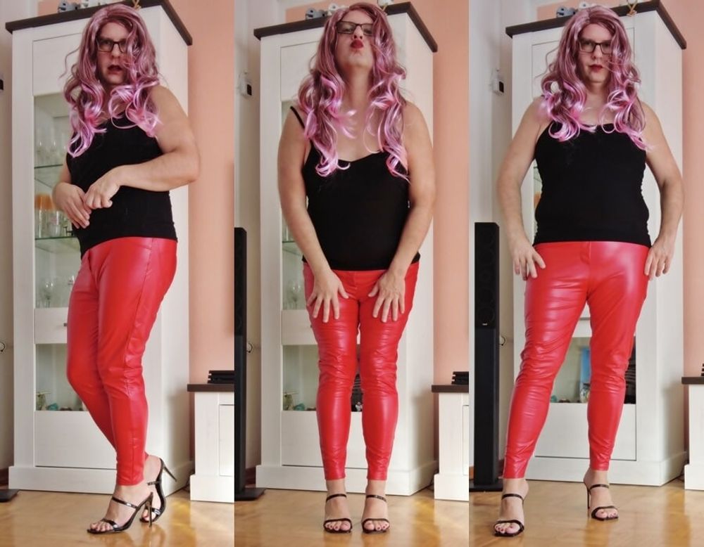 Red Leggings &amp; Sexy Patent Leather Sandals #25