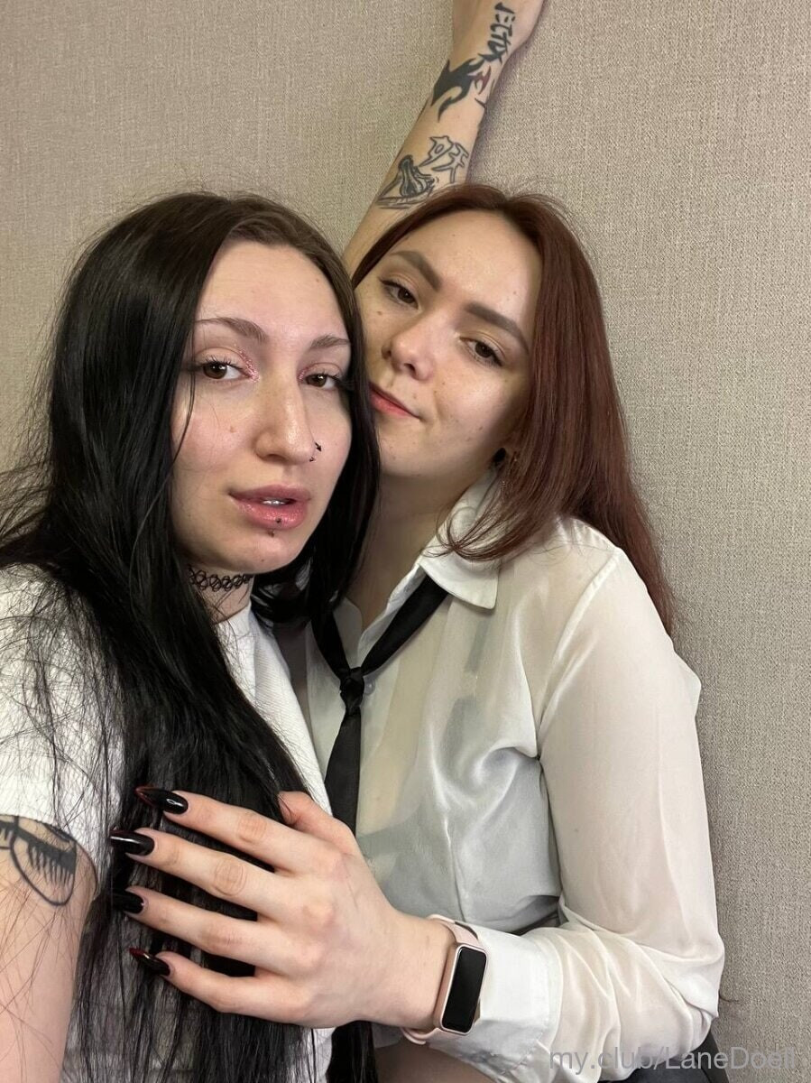 Hild ​​and ​​Blair Free Photos #7