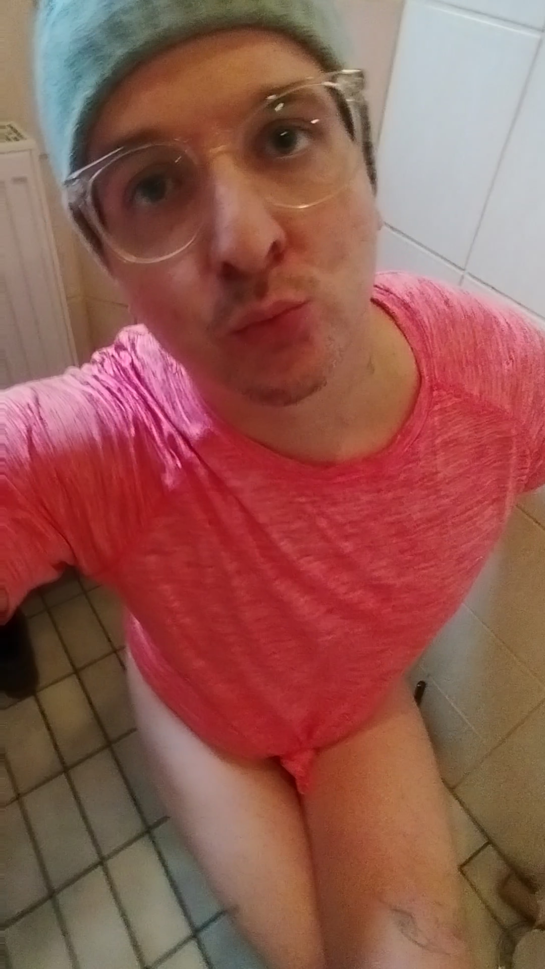 1 Oktober pics in pink