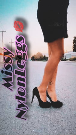 Missy Nylon Leggs 💋