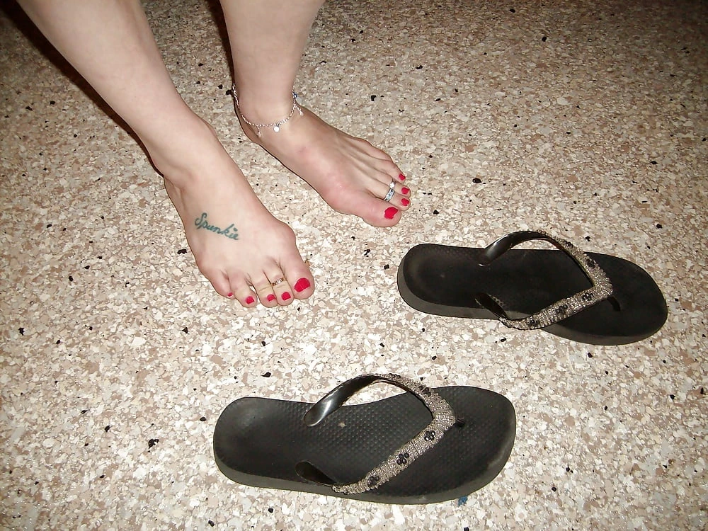 cum on my toes x #4