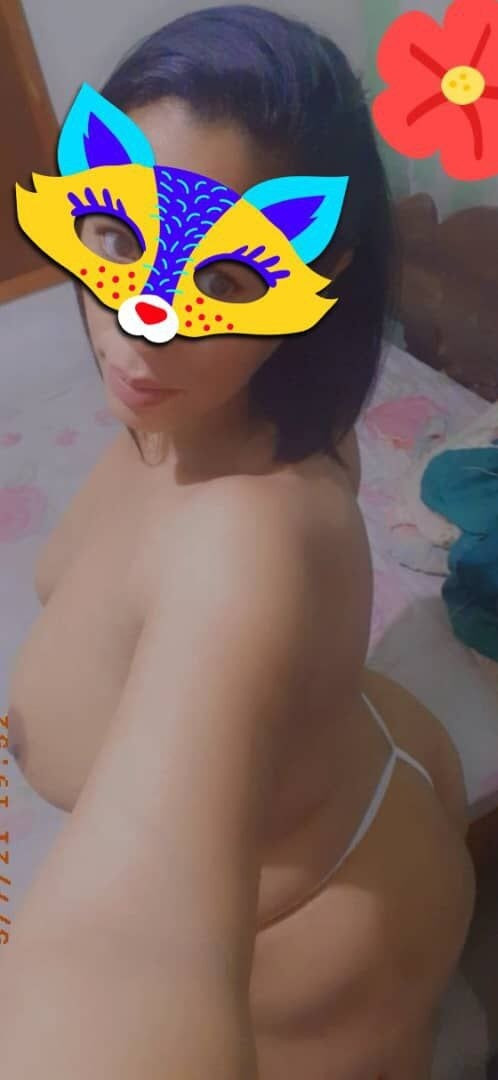 Lamorenaculona le gusta jugar con sus juguetes #10