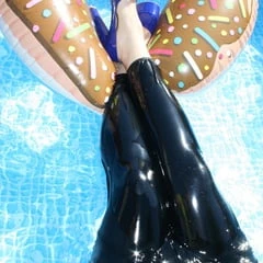 BWB in the pool