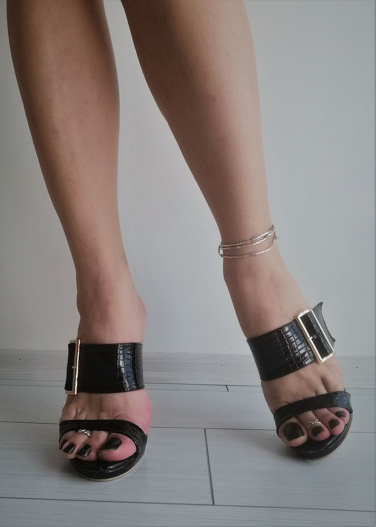Black Sandal Heels & Sexy Feet #35