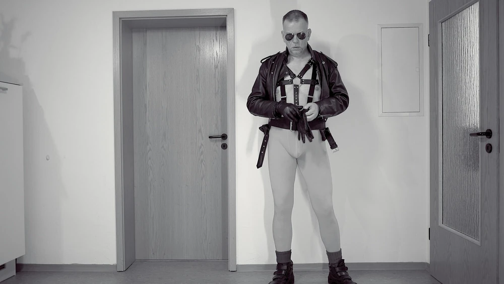 Lycra Leather Hunk 11 #39
