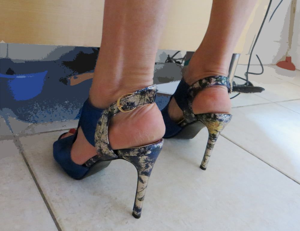 she dresses for the party - her blue slingbacks #5