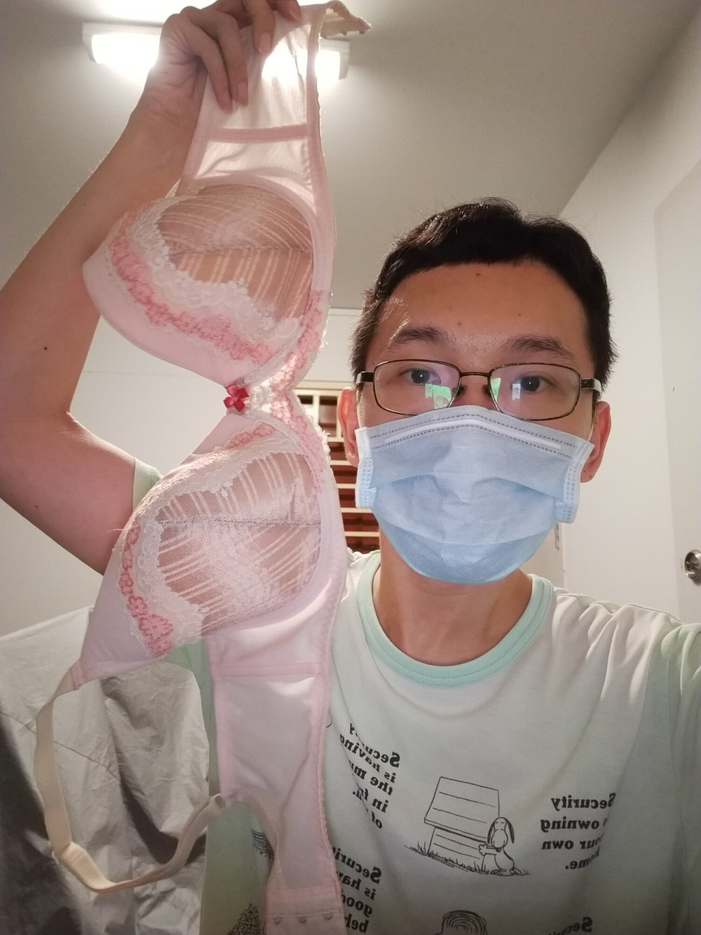 Selfie with 6 gigantic bras. Wacoal F80. #10