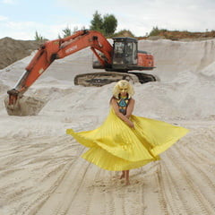 Queen of Excavators