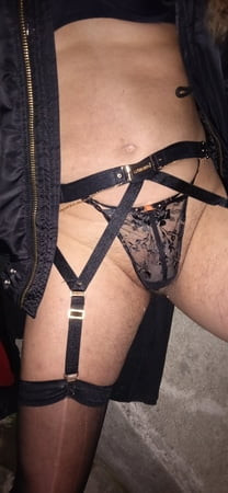 FLASHING SEXY LINGERIE