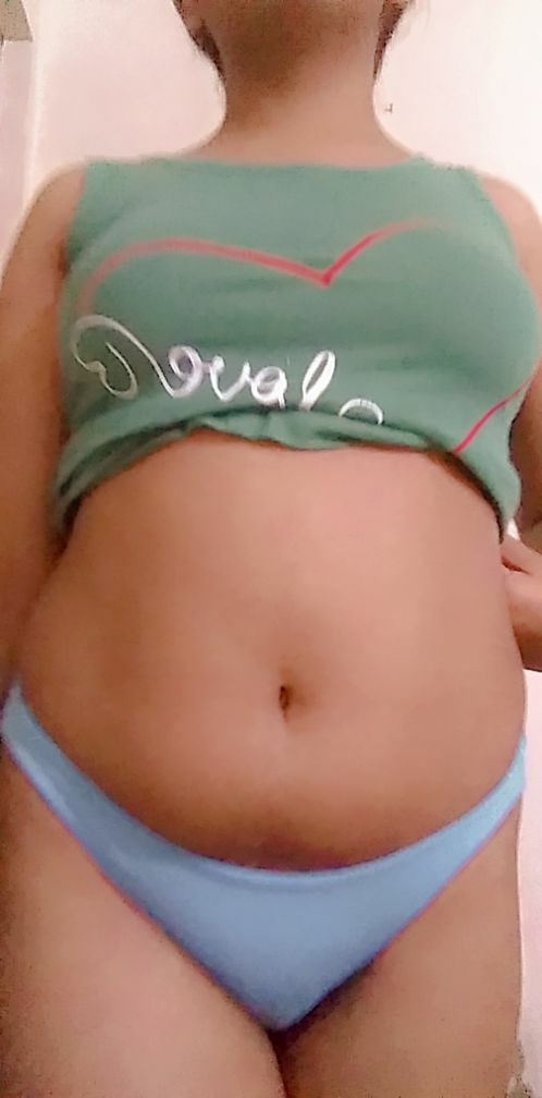 Young Sinhala sexy Girl Body #8