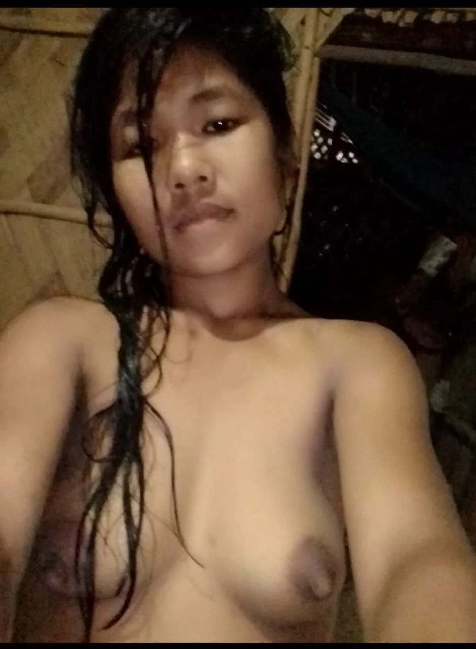 Rikse my fucking maid. Conta me if you want to fuck her 