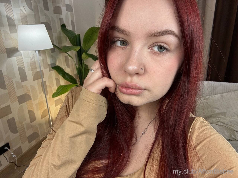 Hannah Free Photos #12