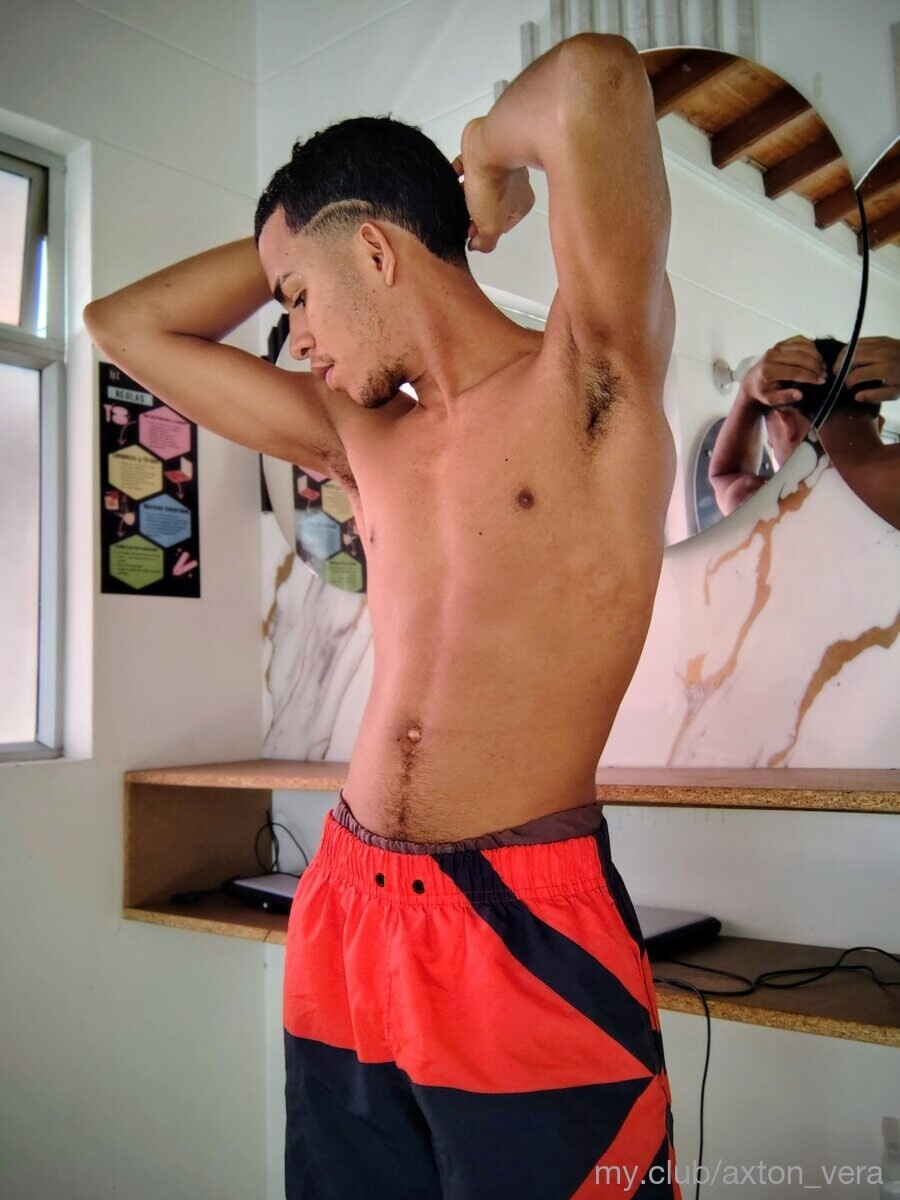 Daniel Vega Free Photos #3