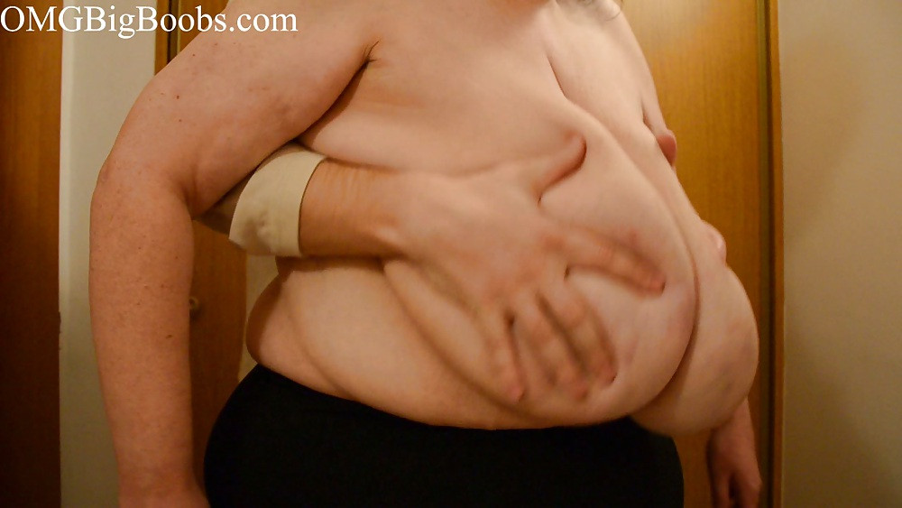 Anika Q - Tits Feelup