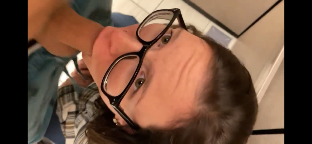 I sucked my 55m photographer’s dick on many occasions  #10