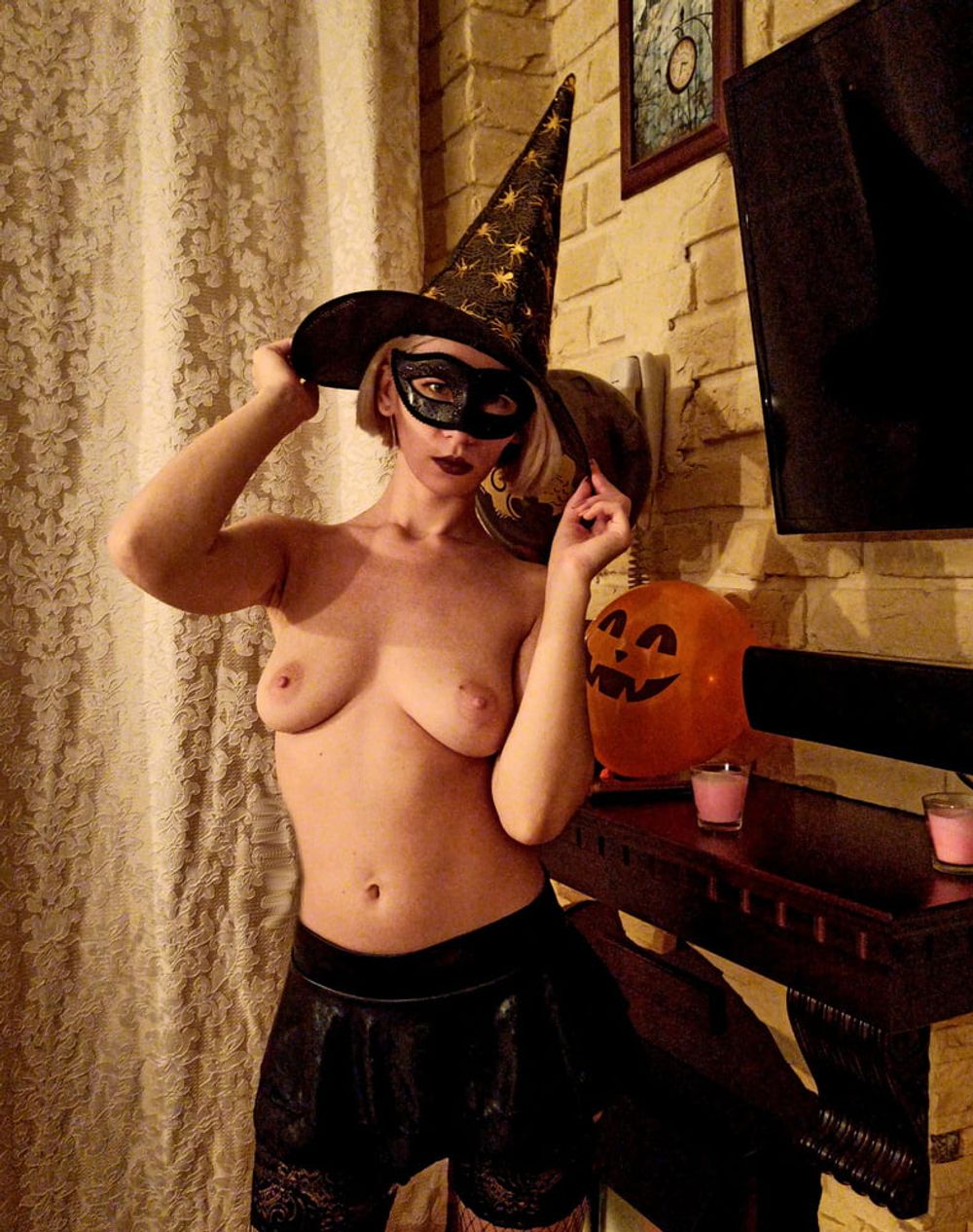 Halloween photoset #36