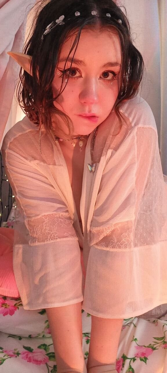 Lilly Free Photos #39