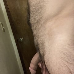 Average blue collar man in 40’s