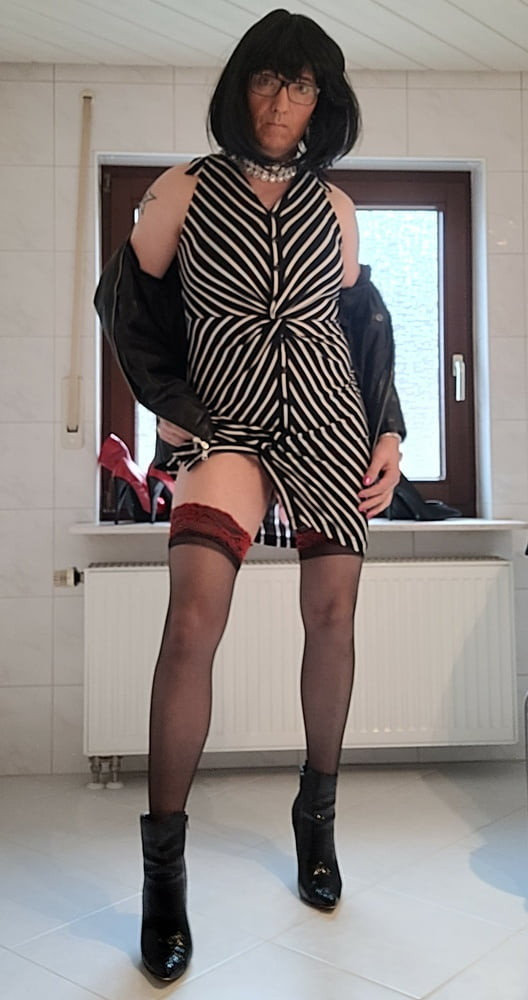 3 Outfits in stockings, the remaining 20 have to wait #21