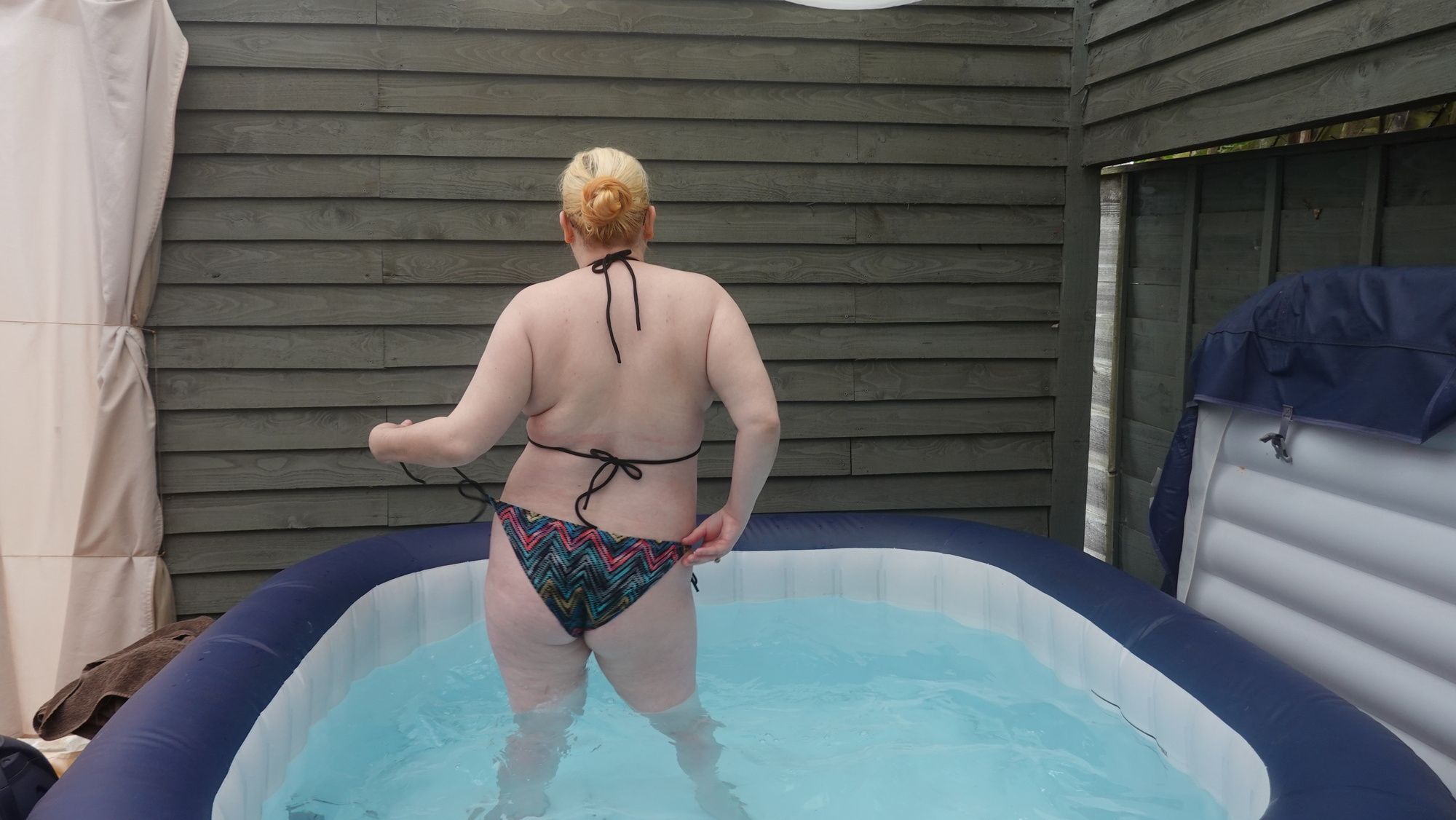 sexy string bikini in the hot tub #9