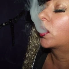 SEXY MOM 37