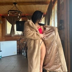 I love to fuck in this fluffy fur coat