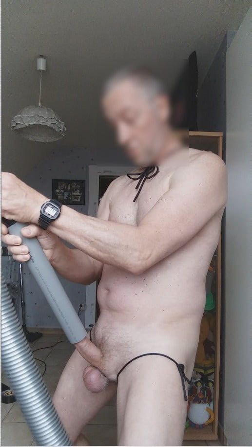 vacuumcleaner exhibitionist edging sexshow with cumshot #50