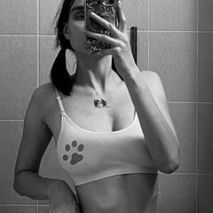 Emma Free Photos