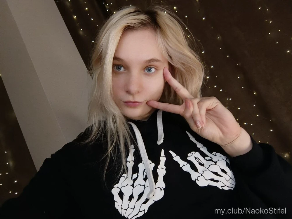 Elizabeth Free Photos #3