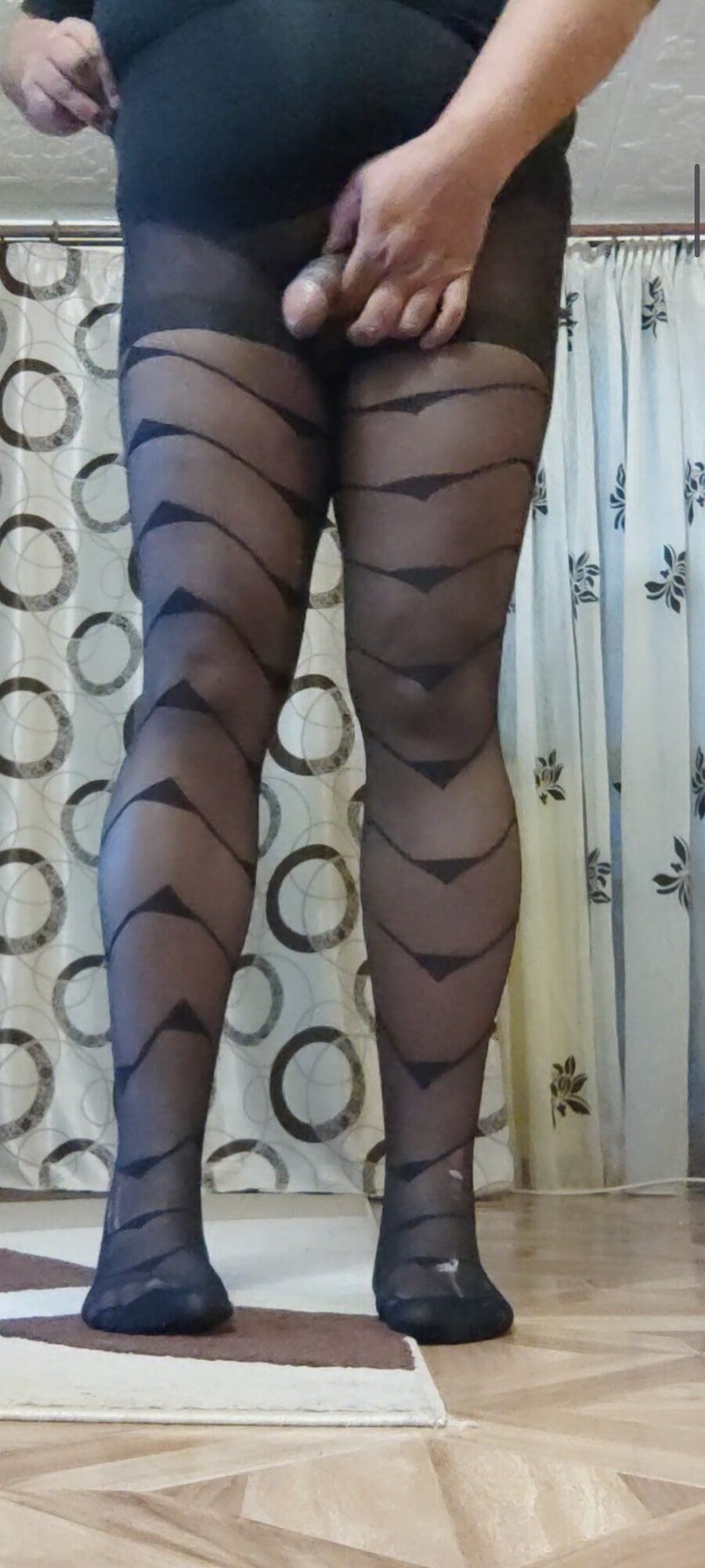 Patterned black tights #5