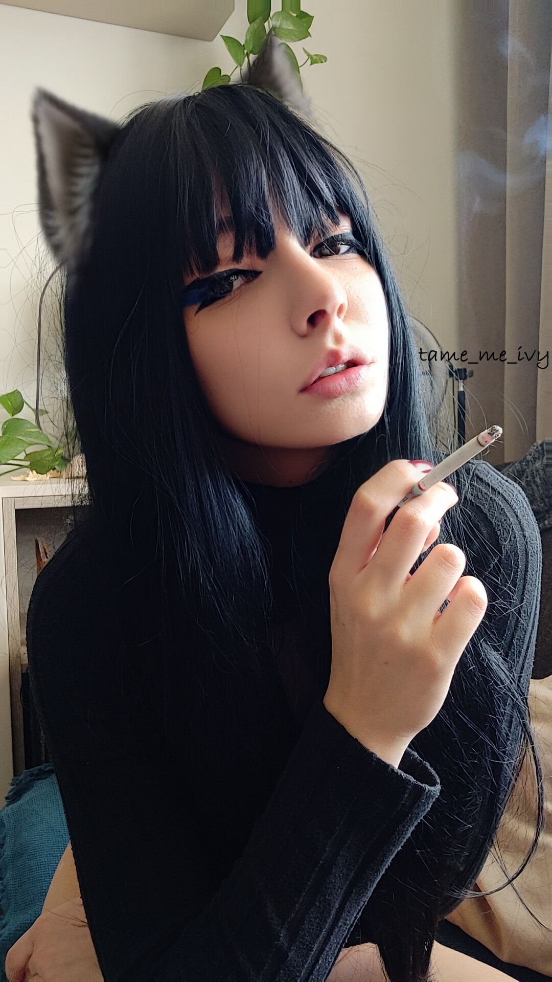 Goth Girl smoking