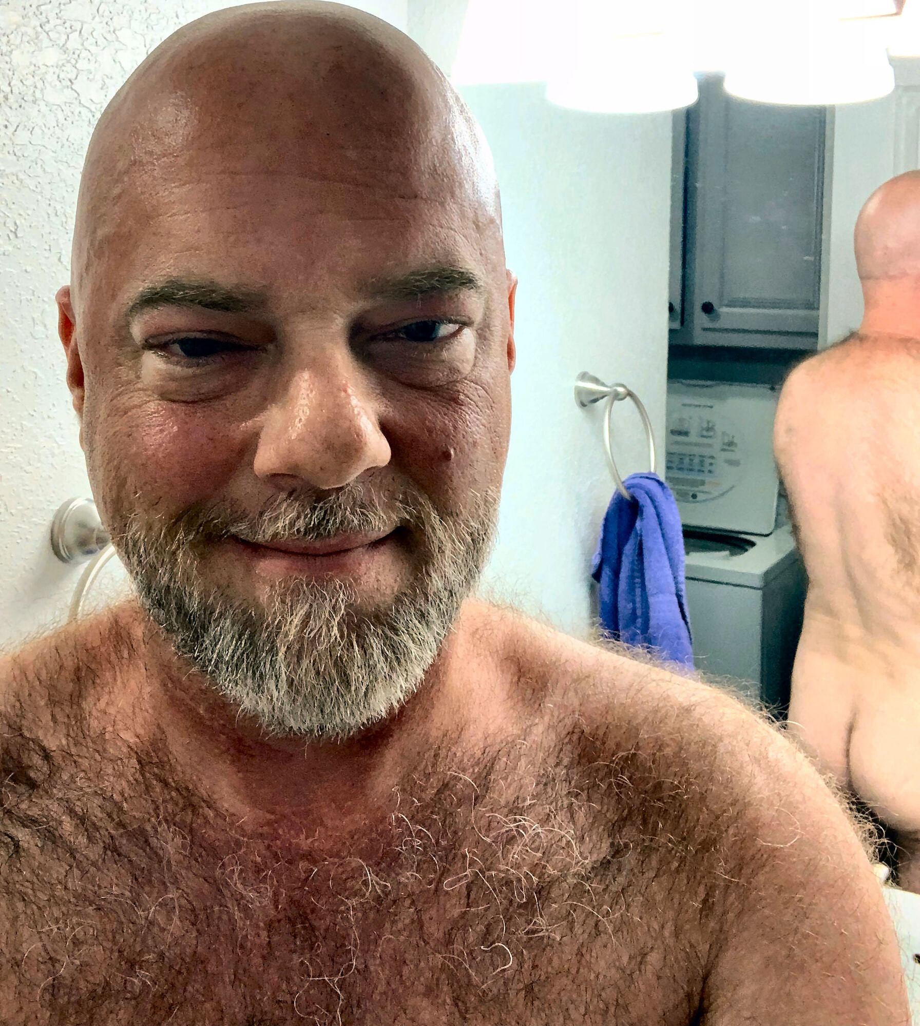 クリストファーはシェアするのが好きだ