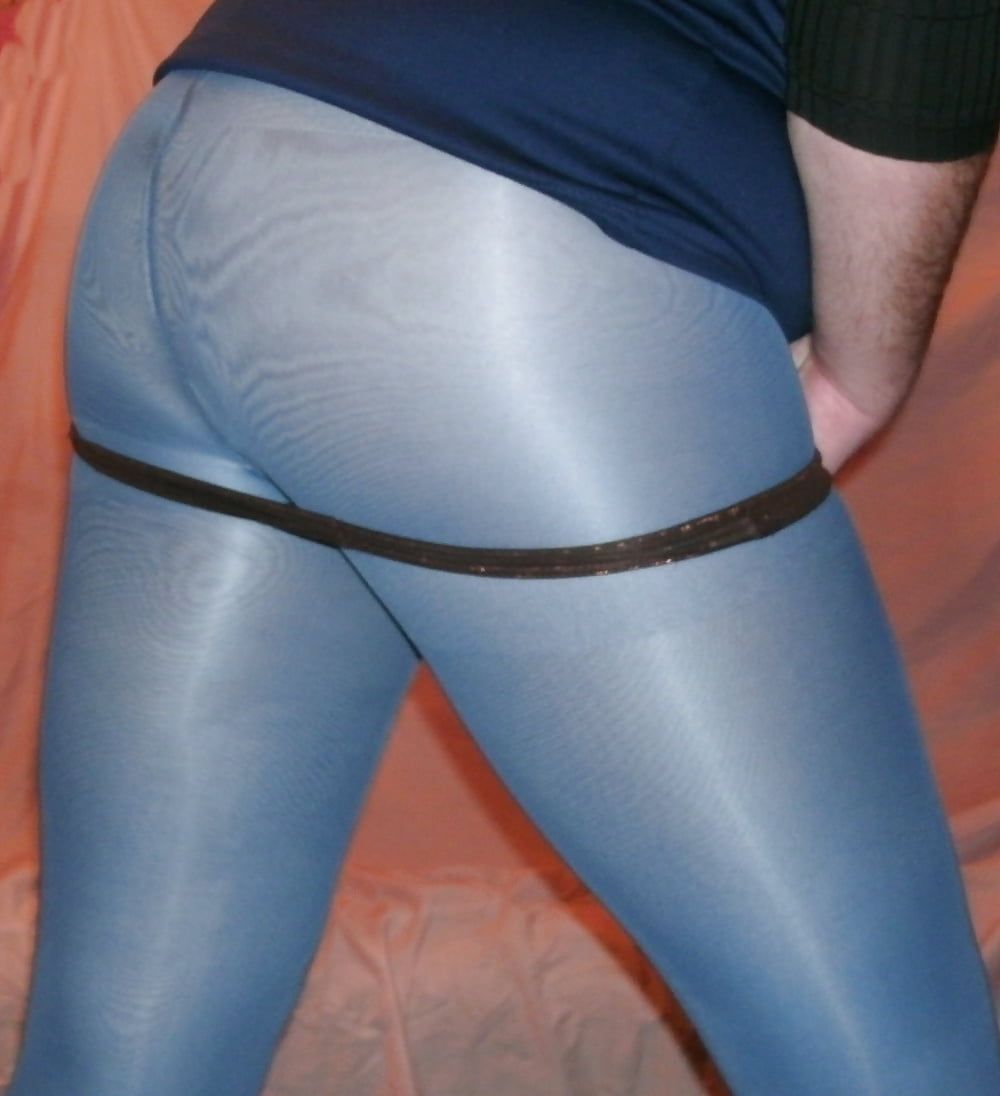 Sissy Boy Lovelaska - My sexy ass and new leggings #13