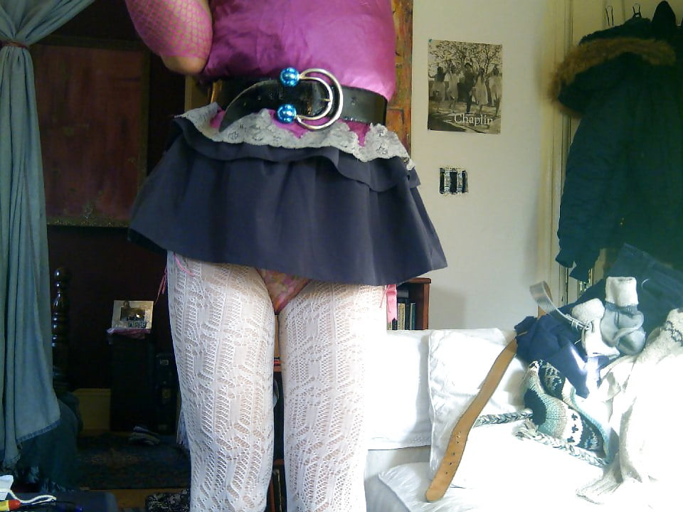 Frilly lil pink fuc pony girl ass up. #40