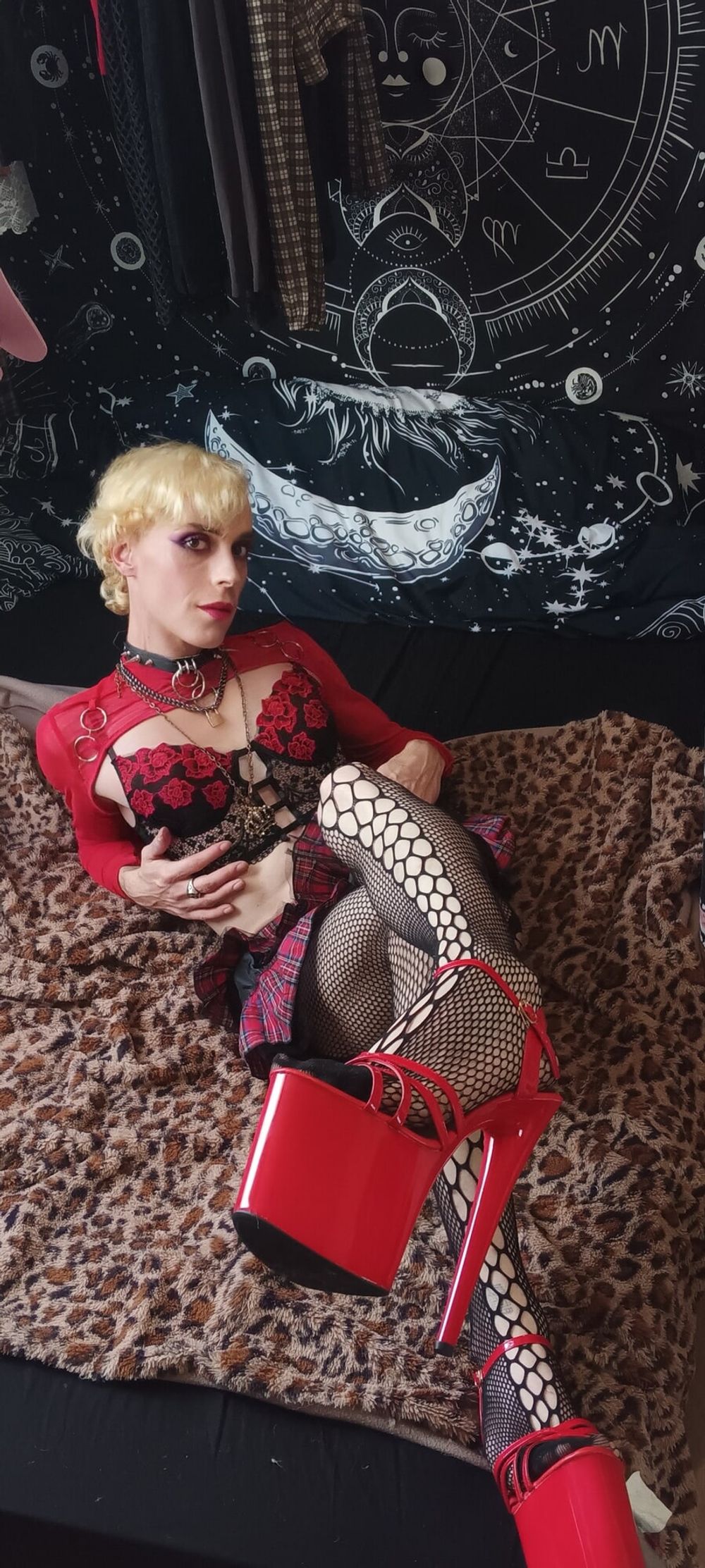 sexy trans in red need a daddy #12