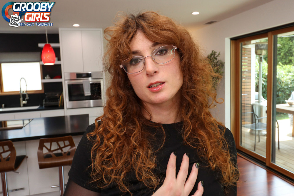 GROOBYGIRLS: From The Kitchen to The Couch! #3