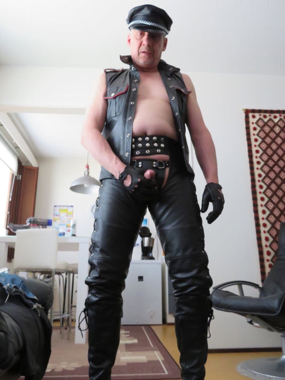 Juha Vantanen,finnish amateur leather fetish pornmodel #15