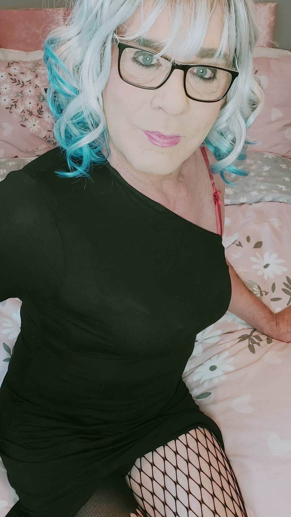 crossdressed Juniper Beri UK #17